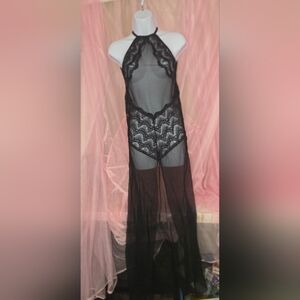 Dreamgirl Black Chemise with Elegant Lace Details